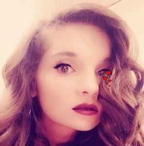 Meet your Posher, Cj